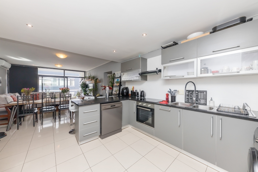 2 Bedroom Property for Sale in Cape Town City Centre Western Cape